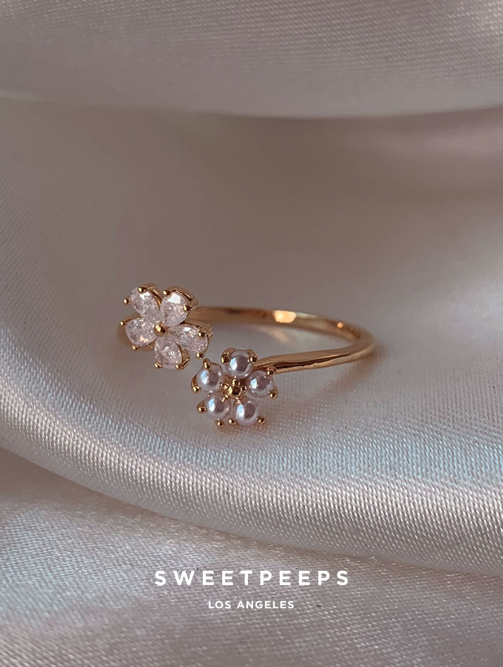 Shiori Baby's Breath Ring