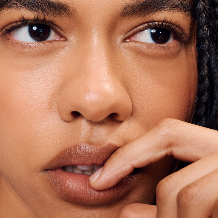 LAPIS PEPTIDE LIP SHAPE BALANCE