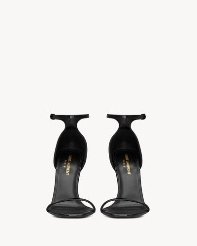 Salto YSL Especial edition ( COMPRE AGORA 40 %OFF)